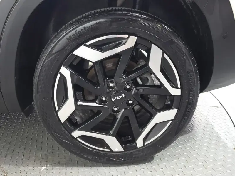 2023 Kia Seltos с пробегом 71 339 км