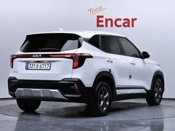 2024 Kia Seltos с пробегом 48 079 км