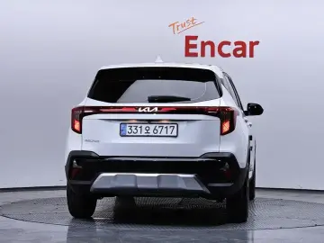 2024 Kia Seltos с пробегом 48 079 км