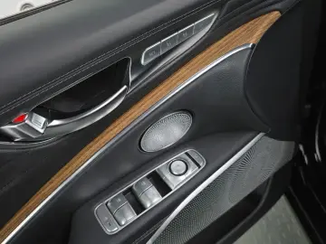 2022 Kia K9 с пробегом 77 037 км