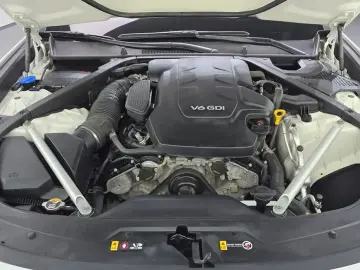 2022 Kia K9 с пробегом 84 392 км