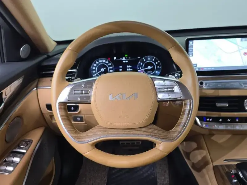 2022 Kia K9 с пробегом 84 392 км