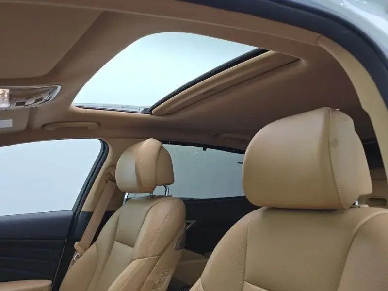2022 Kia K9 с пробегом 84 392 км