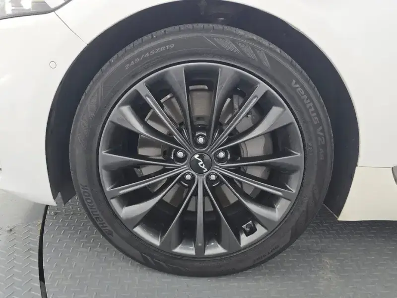 2021 Kia K9 с пробегом 83 658 км