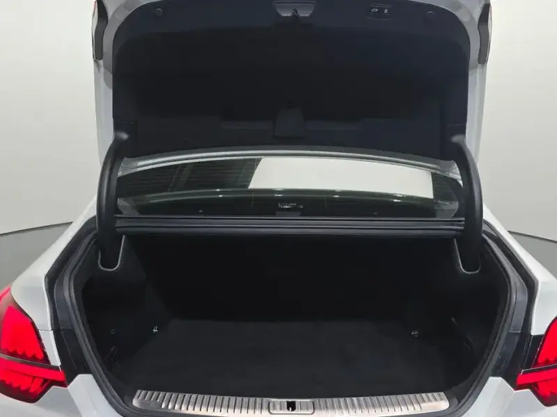 2021 Kia K9 с пробегом 83 658 км