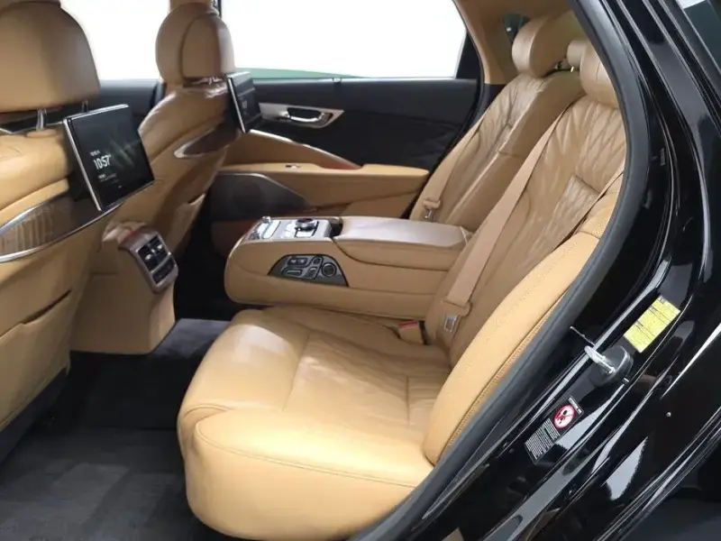 2023 Kia K9 с пробегом 47 366 км