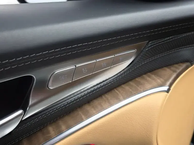 2023 Kia K9 с пробегом 47 366 км