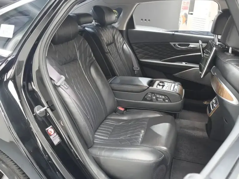2023 Kia K9 с пробегом 59 077 км