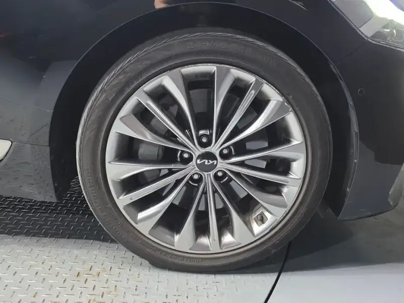 2023 Kia K9 с пробегом 89 103 км