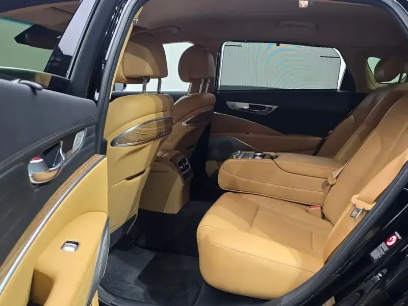 2023 Kia K9 с пробегом 97 957 км