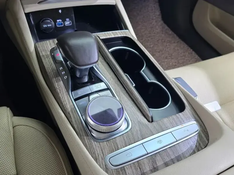 2022 Kia K9 с пробегом 97 854 км