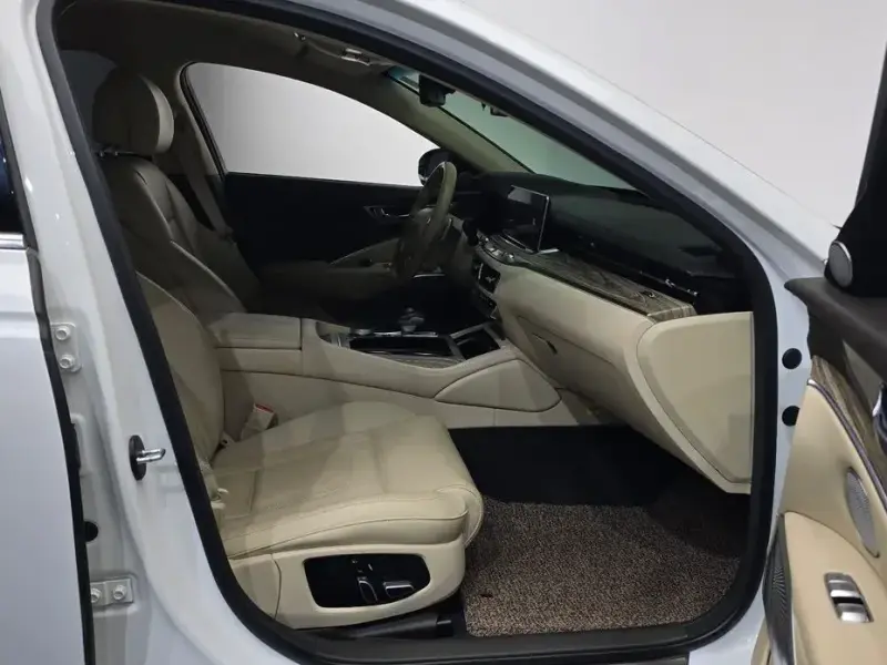 2022 Kia K9 с пробегом 97 854 км
