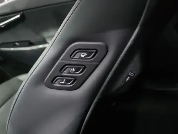 2024 Kia EV6 с пробегом 28 876 км