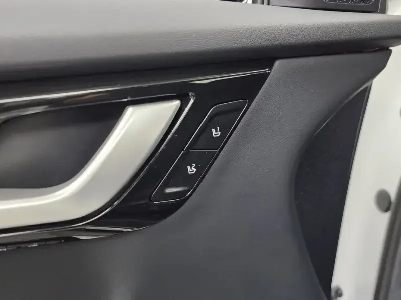2024 Kia EV6 с пробегом 79 805 км