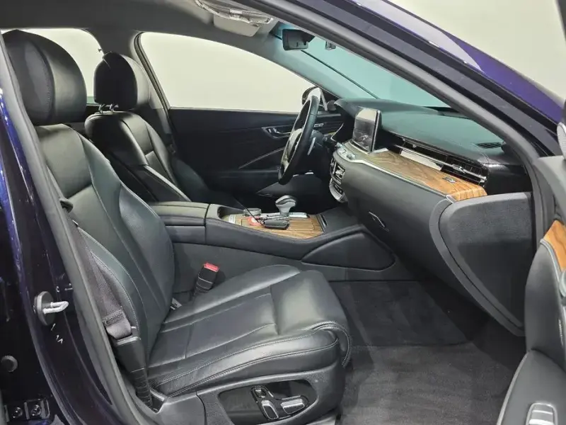 2022 Kia K9 с пробегом 75 599 км