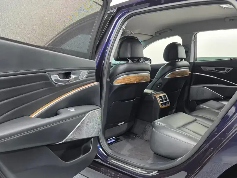 2022 Kia K9 с пробегом 75 599 км