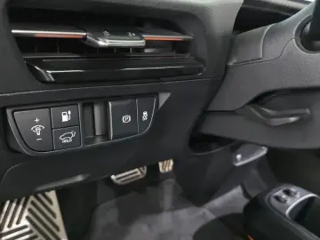 2024 Kia EV6 с пробегом 9 989 км