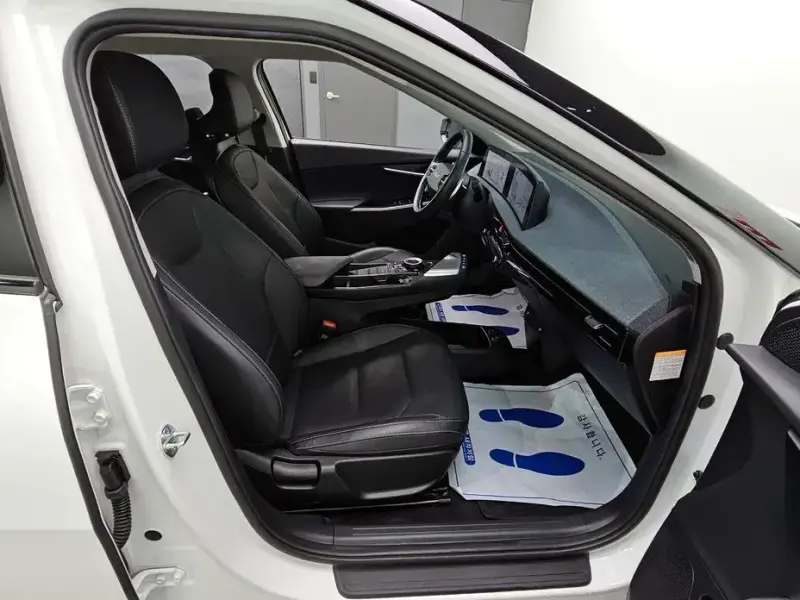 2022 Kia EV6 с пробегом 41 205 км