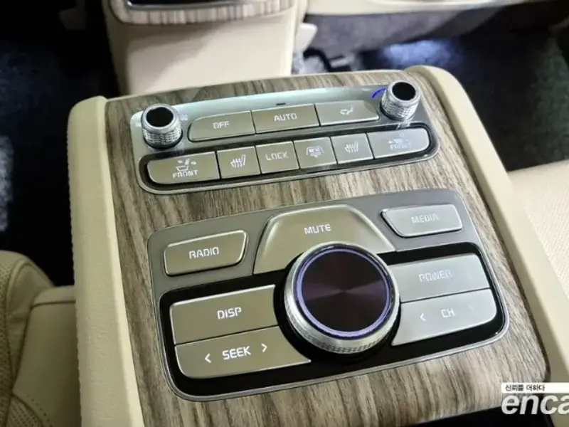 2022 Kia K9 с пробегом 25 908 км