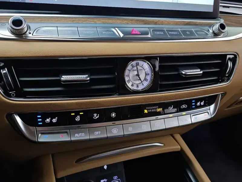 2022 Kia K9 с пробегом 64 017 км