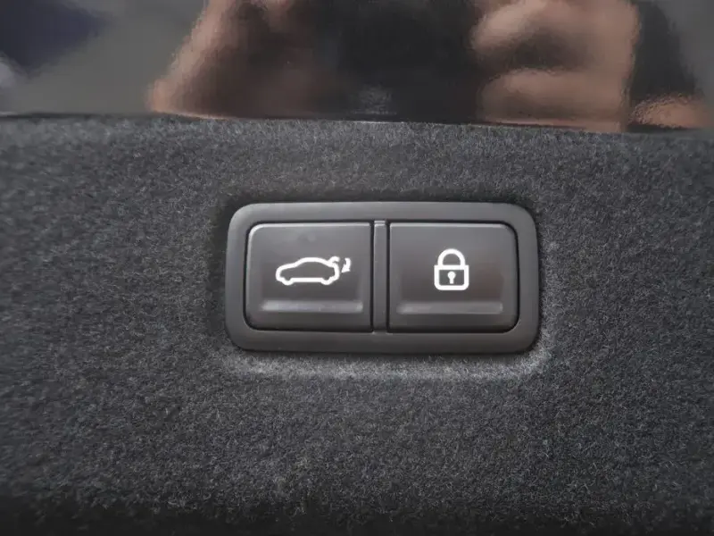 2023 Kia K9 с пробегом 32 520 км