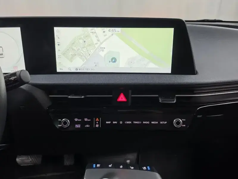 2023 Kia EV6 с пробегом 64 069 км