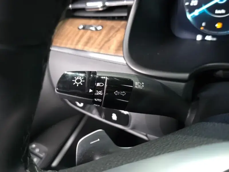 2023 Kia K9 с пробегом 20 176 км