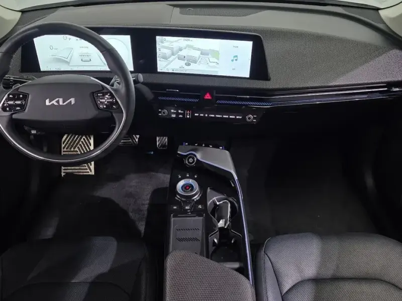 2024 Kia EV6 с пробегом 39 483 км