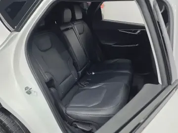 2024 Kia EV6 с пробегом 39 483 км