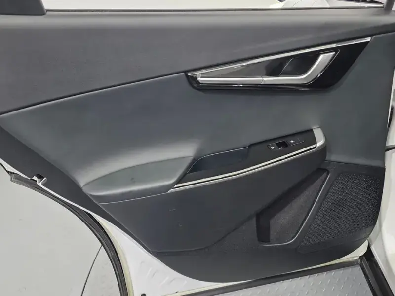 2024 Kia EV6 с пробегом 39 483 км