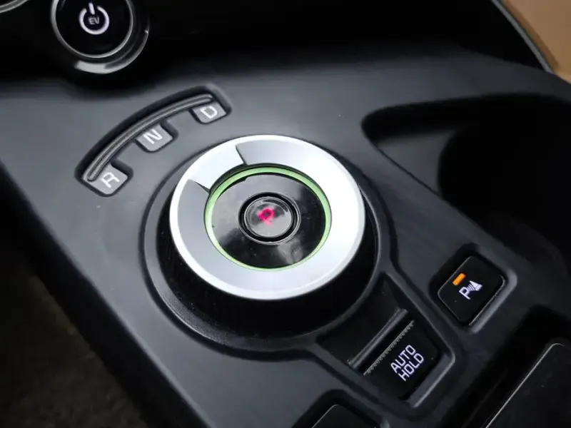 2022 Kia EV6 с пробегом 48 230 км