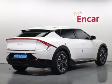 2024 Kia EV6 с пробегом 38 659 км