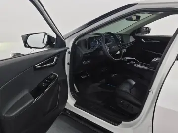2024 Kia EV6 с пробегом 38 659 км