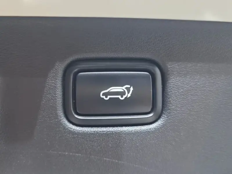 2024 Kia EV6 с пробегом 38 659 км