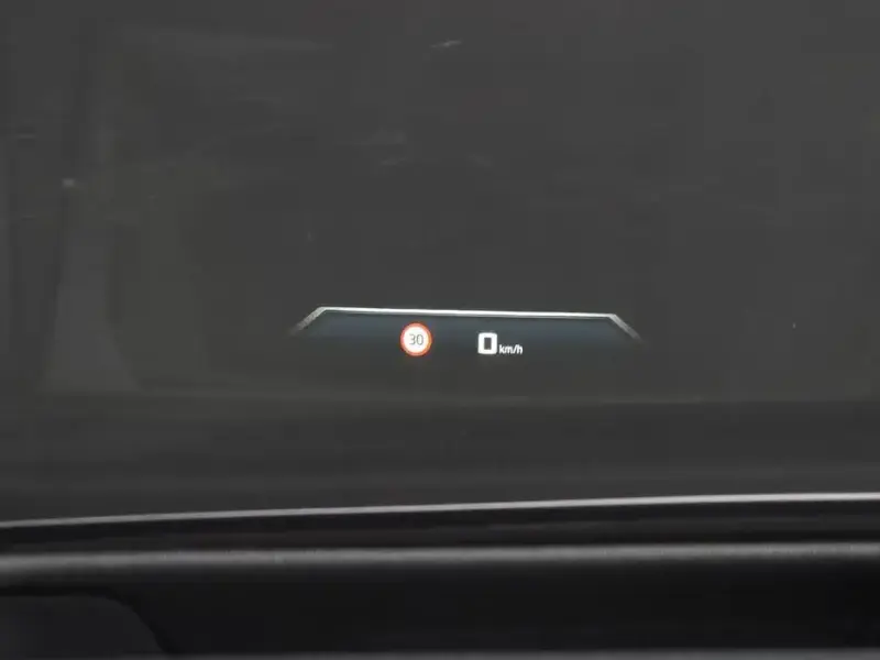 2024 BMW i7 с пробегом 16 228 км
