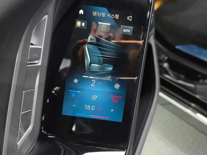 2025 BMW i7 с пробегом 13 842 км