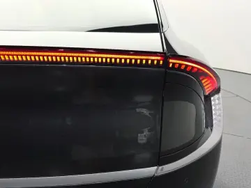 2023 Kia EV6 с пробегом 33 127 км