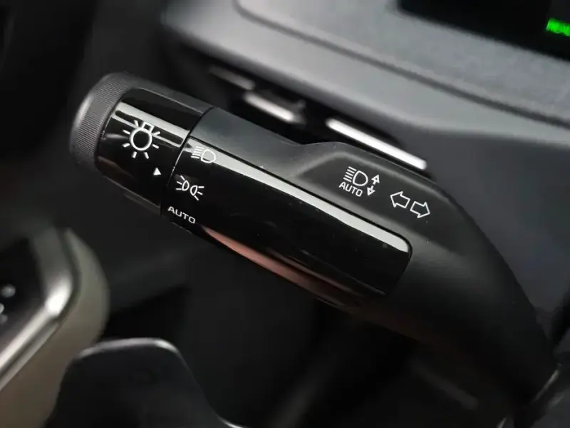 2023 Kia EV6 с пробегом 33 127 км