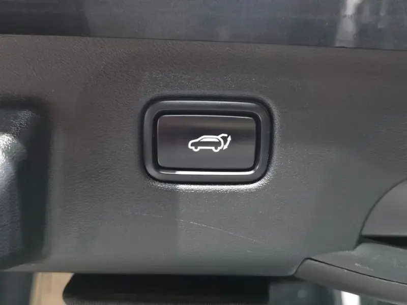 2023 Kia EV6 с пробегом 79 653 км