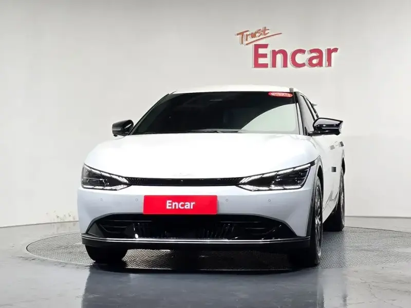 2023 Kia EV6 с пробегом 69 439 км