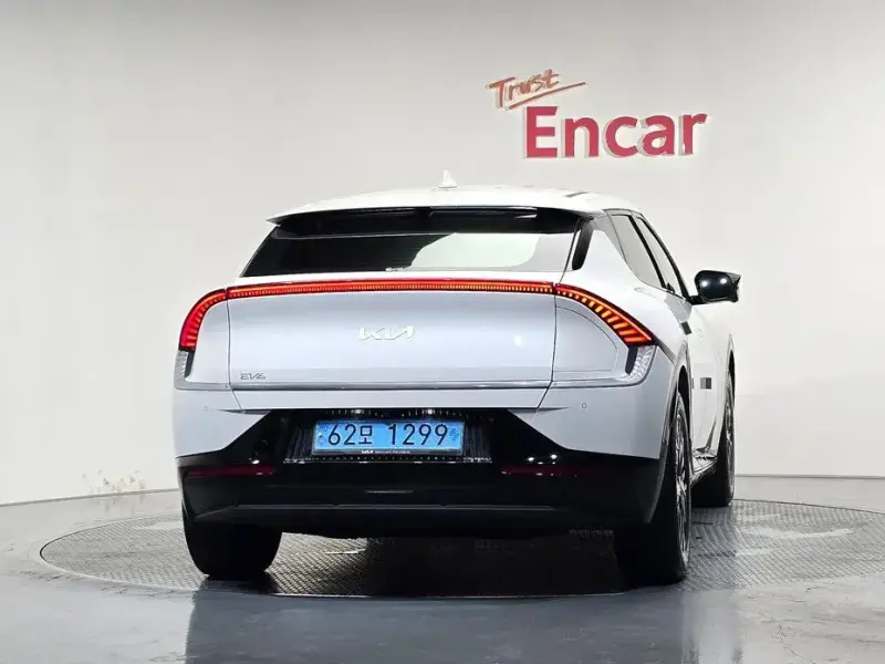 2023 Kia EV6 с пробегом 69 439 км