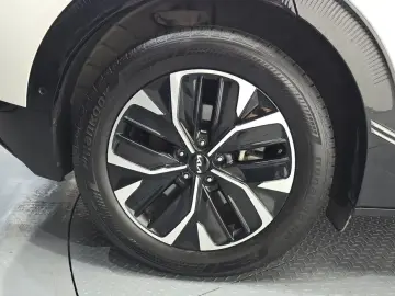 2023 Kia EV6 с пробегом 69 439 км
