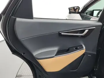 2022 Kia EV6 с пробегом 75 477 км