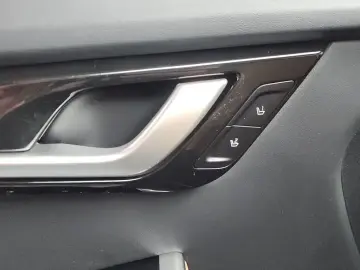 2022 Kia EV6 с пробегом 75 477 км
