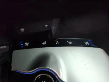 2022 Kia EV6 с пробегом 75 477 км