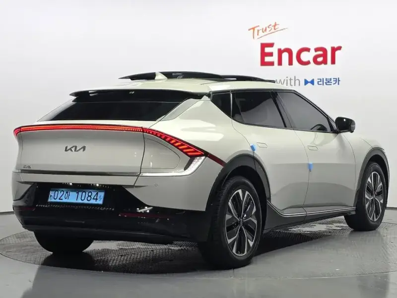 2023 Kia EV6 с пробегом 71 641 км