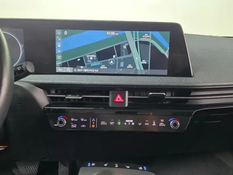 2022 Kia EV6 с пробегом 27 540 км