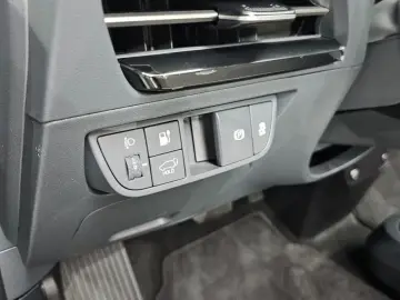 2023 Kia EV6 с пробегом 37 427 км