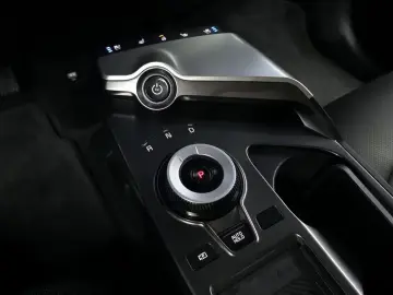 2022 Kia EV6 с пробегом 32 904 км