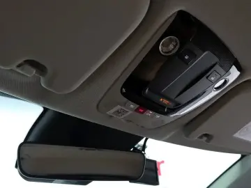 2023 Kia EV6 с пробегом 73 949 км